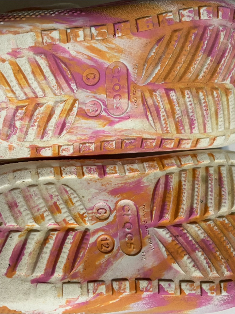 CROCS Kids' Pink, Peach & White Tie-Dye Clog - Picture 7 of 9
